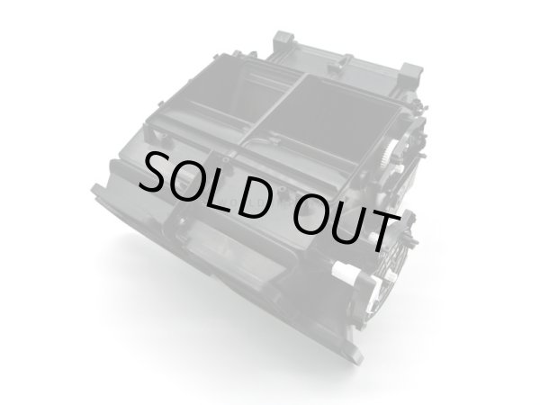 画像2: メルセデスベンツ / エバポレーター / 2468307900 / 純正 (2)