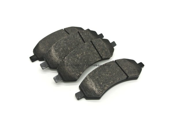 画像1: 【在庫限り】ダッジ ラム / フロント ブレーキパッド セット / 68334862AB / MOPAR (1)