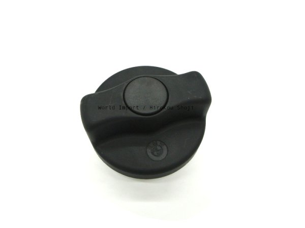 画像1: 【在庫１点限り】BMW / 燃料タンク キャップ / 16116750564 / BMW純正 (1)